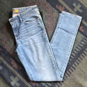 Barely worn Anthropologie light wash jeans